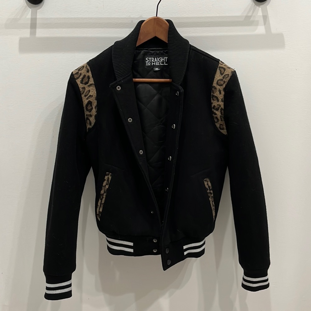 Black and leopard print jacket. XS